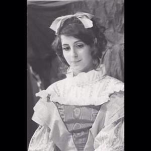 Meet your Posher, Pamela